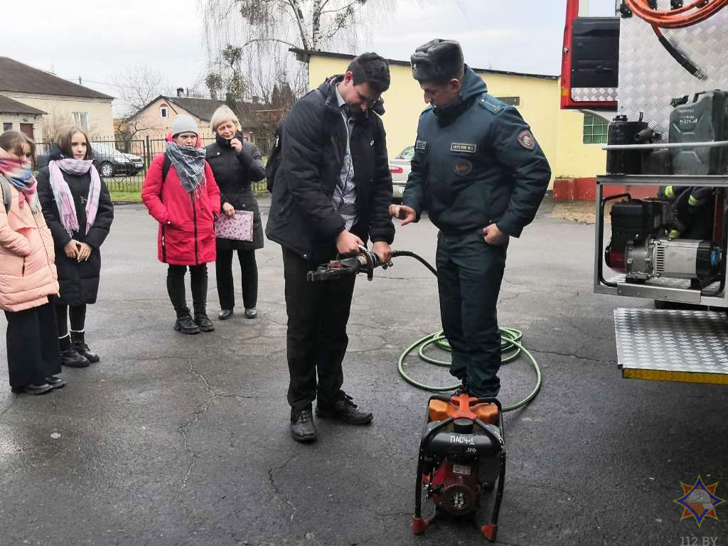 Жабинка. В гости к спасателям