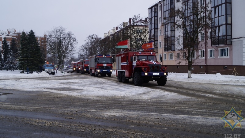 Колонна пожарной техники